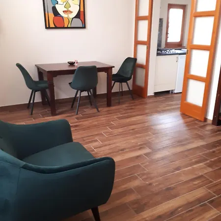 Karasz Apartman Szeged Exterior photo
